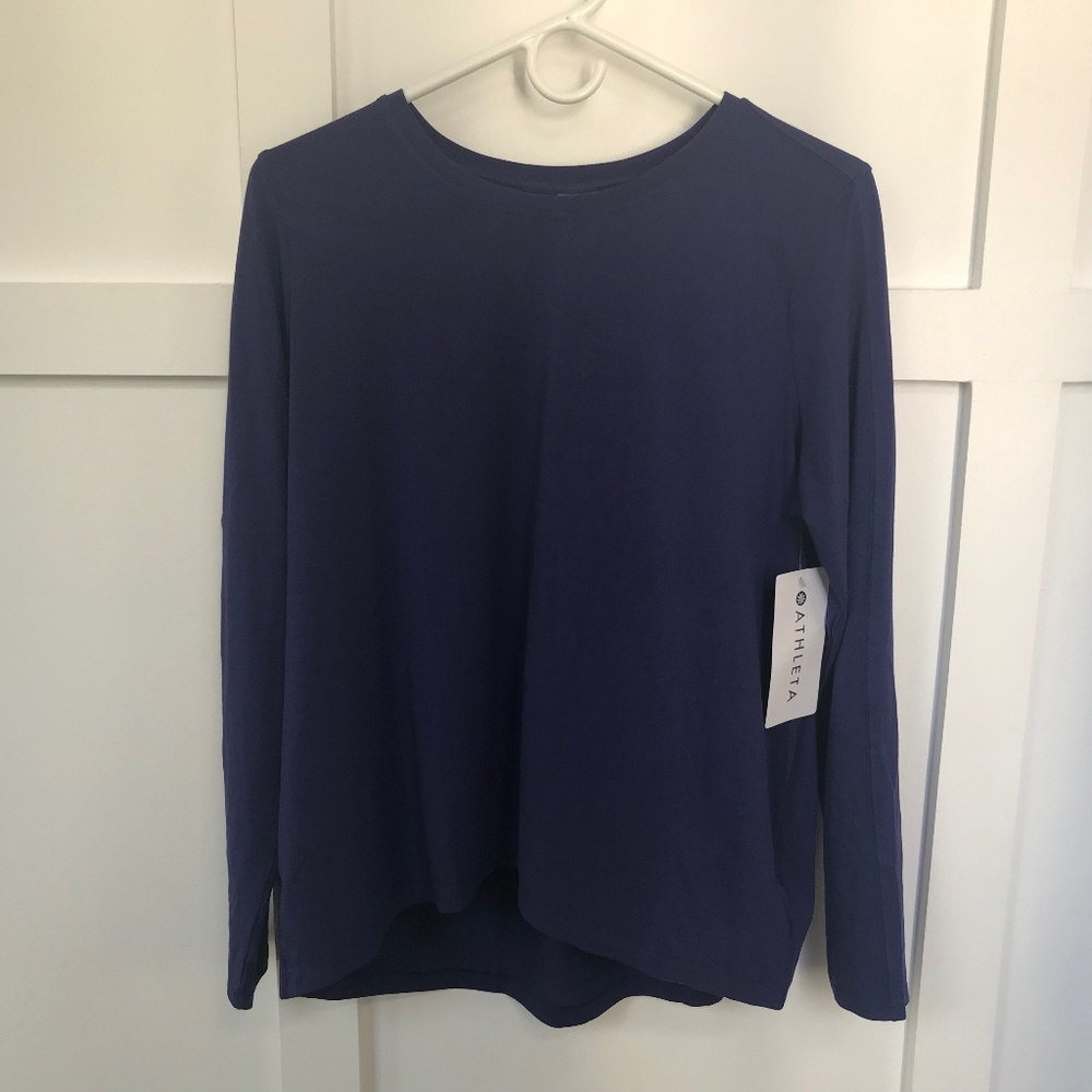 NWT Athleta “With Ease” top